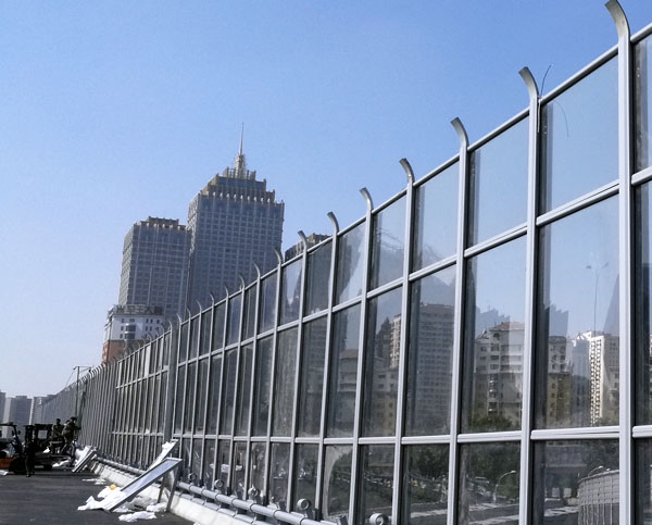 高架桥梁隔音屏障厂家 高架桥梁隔音屏障厂家